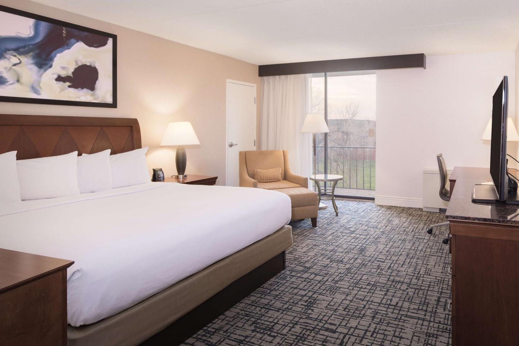 Doubletree By Hilton Hotel Syracuse Іст-Сіракуз Екстер'єр фото